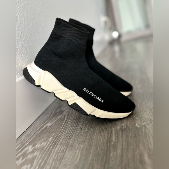 Balenciaga Speed Trainers Size US 8 - Picture 2 of 8